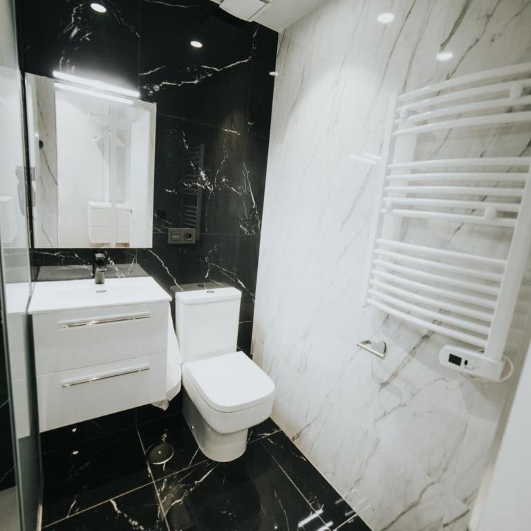 Apartamentos MK77 León - Palomera - Apartamento Deluxe - 10
