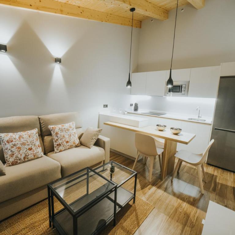 Apartamentos MK77 León - Palomera - Bungalow con patio - 5
