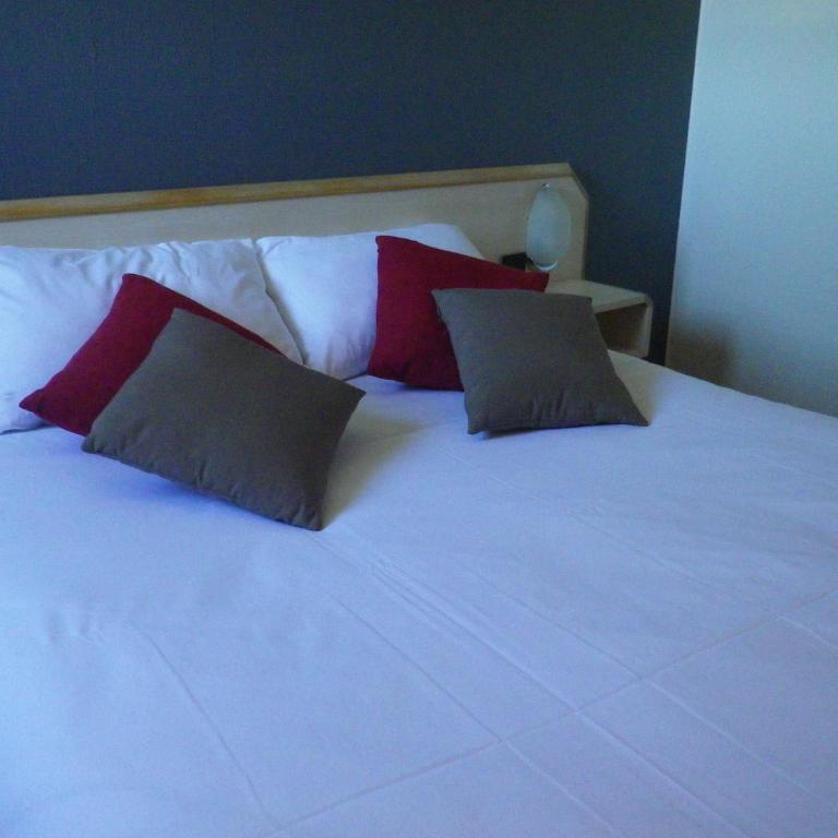 Hotel Amys Voreppe - Standard Double Room for Single Use - 1