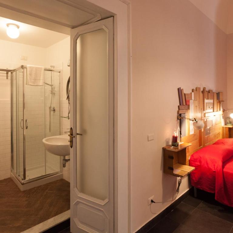 The Bellini House by House In Naples - Camera Matrimoniale - 6