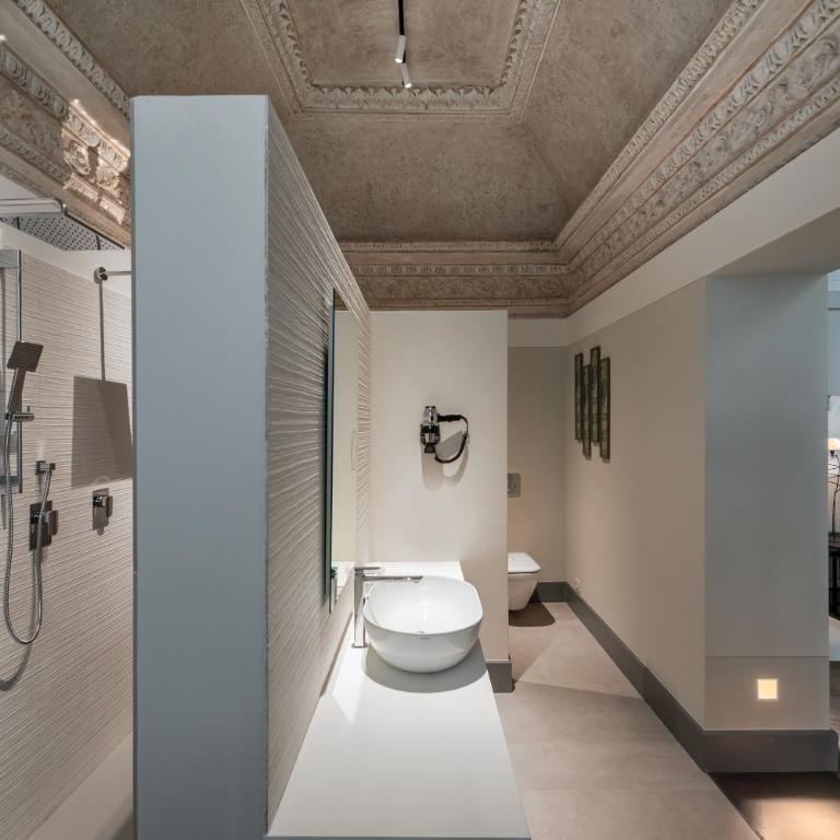 GombitHotel - Junior Suite - 5