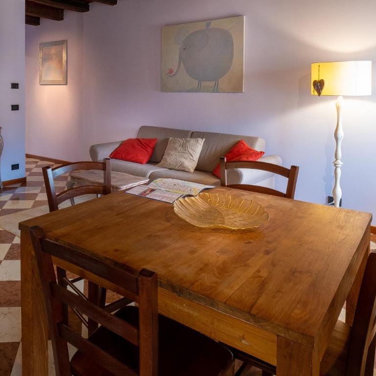 Casa Perotti - One-Bedroom Apartment - 40
