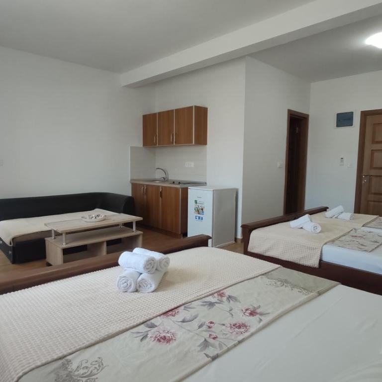 Casa ROBI - Apartments - Comfort Quadruple Room - 7