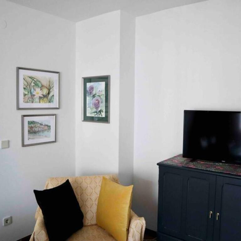Art Apartment l Zentral & SeeNah - Apartment mit 2 Schlafzimmern - 8