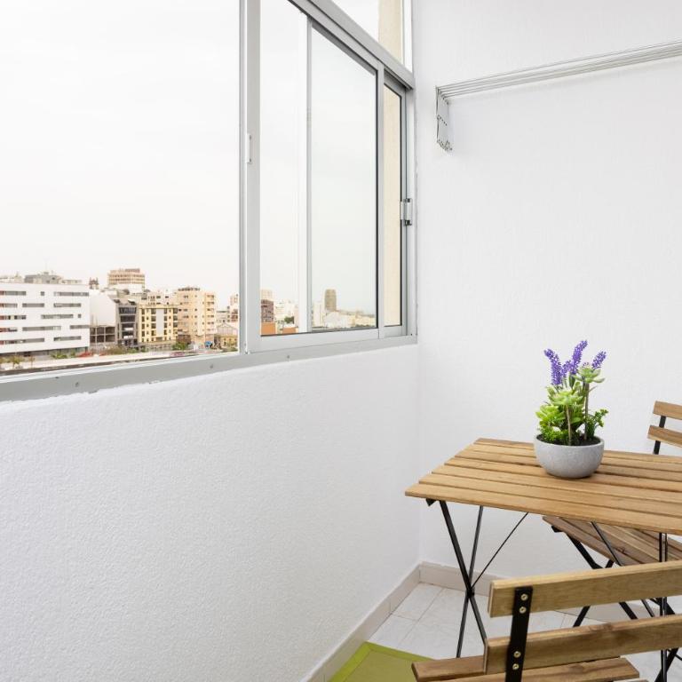Home2Book Bright Center Santa Cruz, Wifi - Apartamento de 2 dormitorios - 17