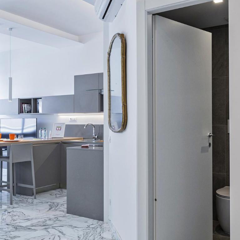 Studio Piccolo a Carignano by Wonderful Italy - Apartment - 3