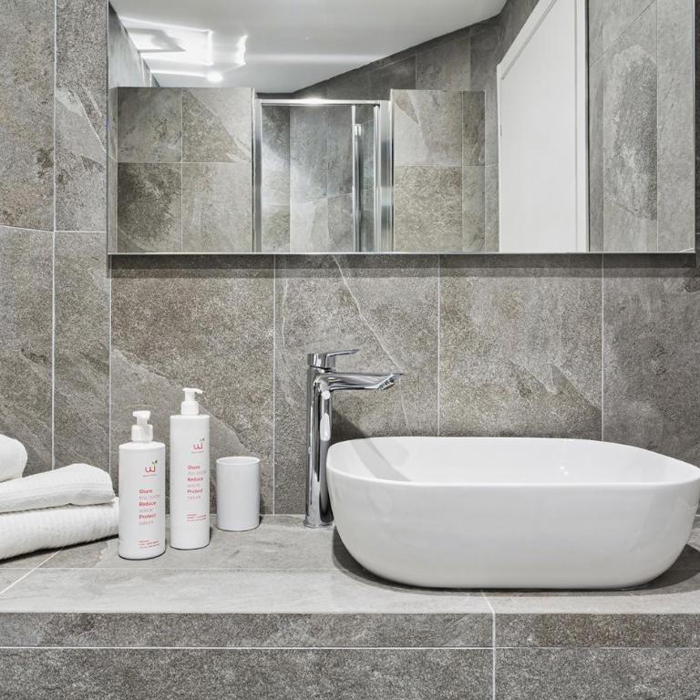 Studio Piccolo a Carignano by Wonderful Italy - Apartment - 15