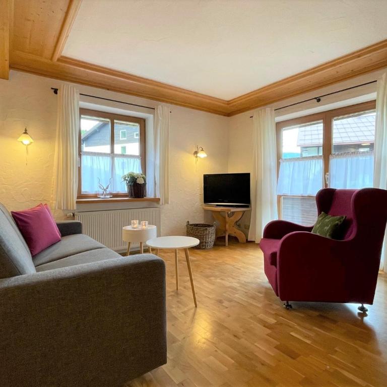 Ferienwohnungen Alpentraum - Tiefengrün und Tiefenblau - Apartment mit 1 Schlafzimmer - 2