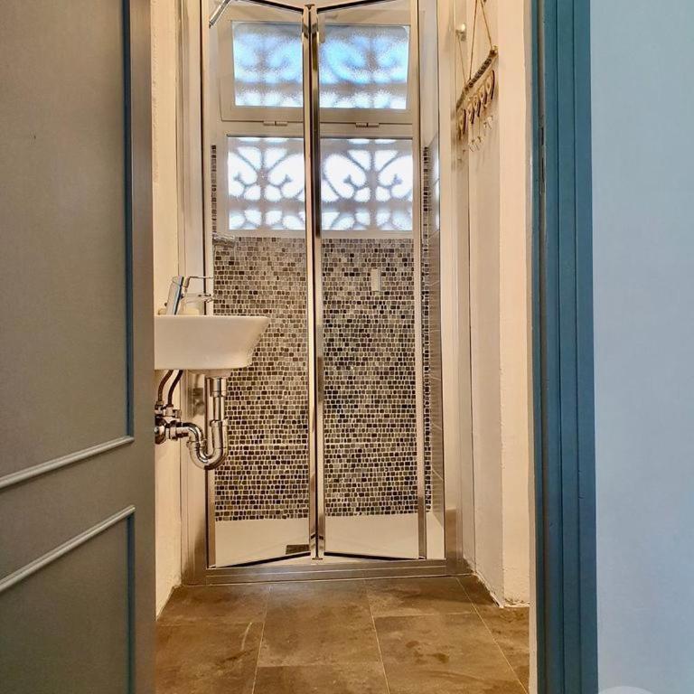 Luciana - Two-Bedroom House - 5
