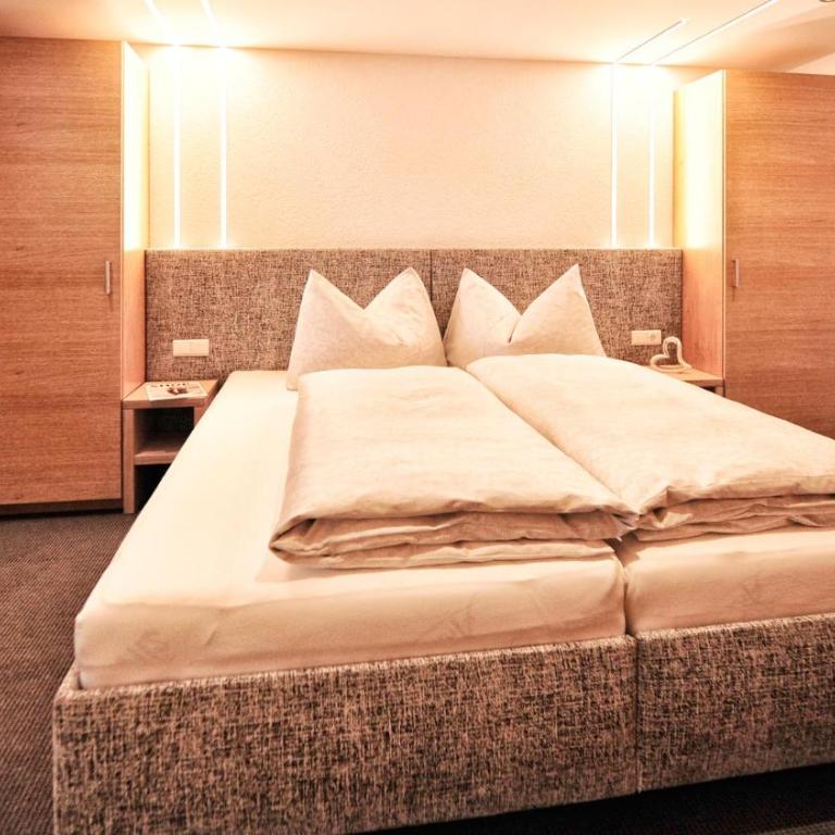 Mountain Apartments - living by Salner - Apartment - 2