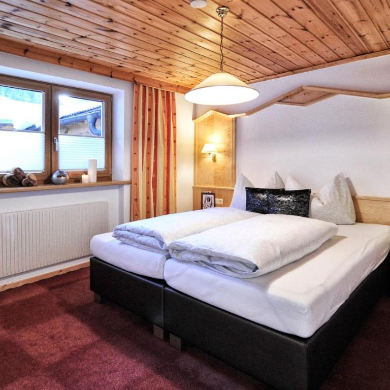 Mountain Apartments - living by Salner - Apartment - 5