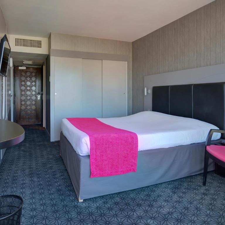 Hôtel Le Nautic - Chambre Double Supérieure - Vue sur Mer - 11