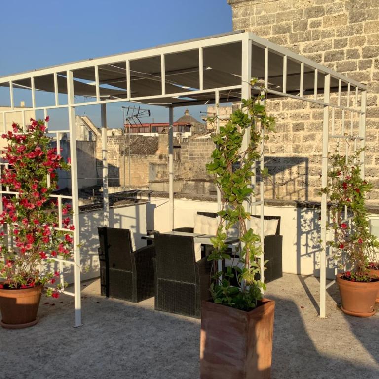 Palazzo Cariddi Apartment - Appartamento Deluxe con 2 Camere da Letto - 82