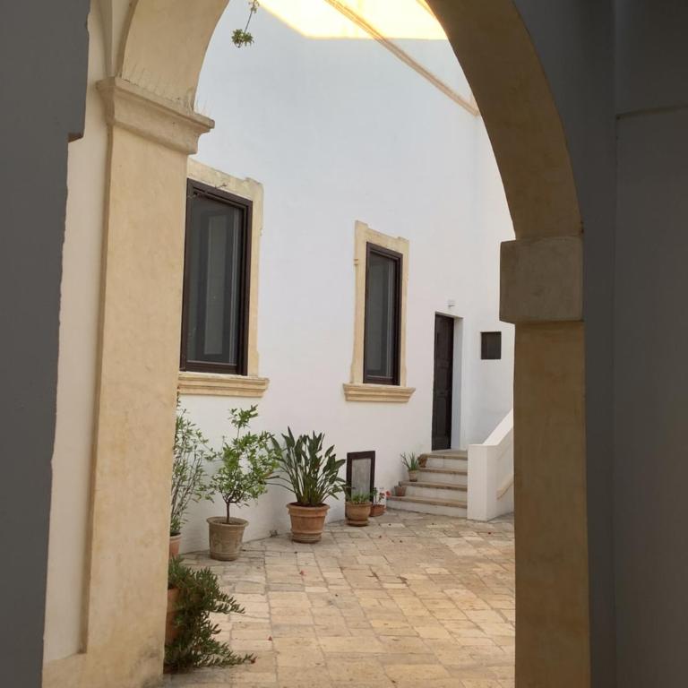 Palazzo Cariddi Apartment - Appartamento Deluxe con 2 Camere da Letto - 4