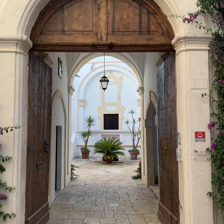 Palazzo Cariddi Apartment - Appartamento Deluxe con 2 Camere da Letto - 1