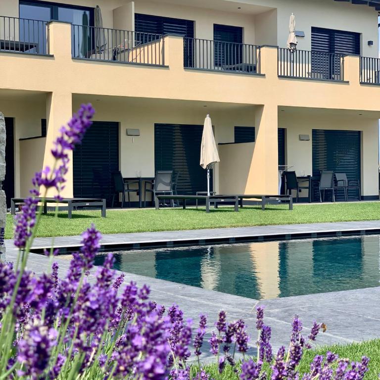 Weingut Gasshof- Panorama Pool in den Weinbergen - Appartamento con Vista Montagna - 24
