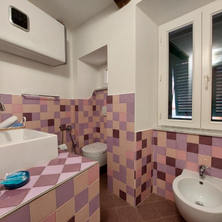 Mariasole Rooms - One-Bedroom Apartment - 9