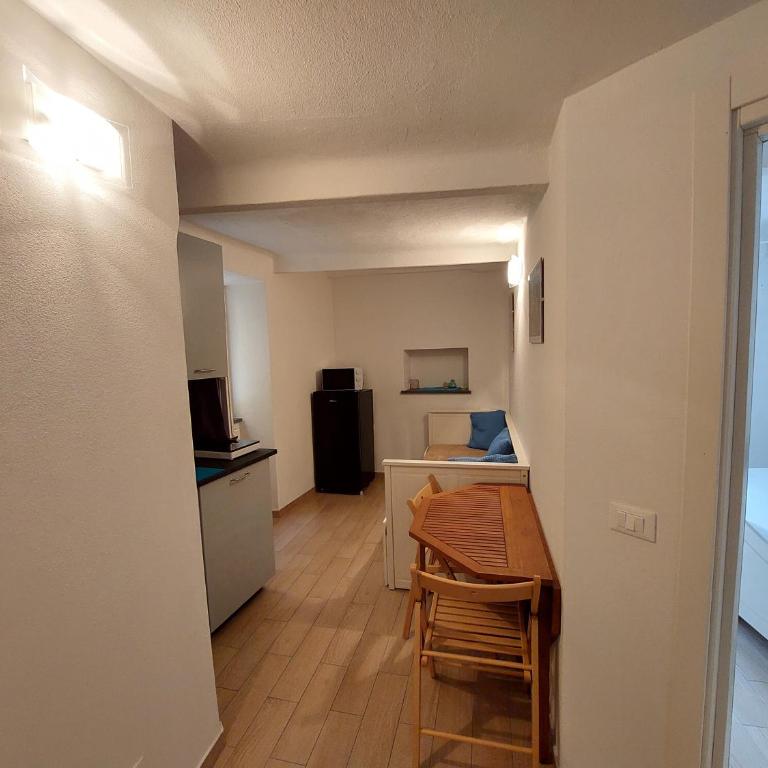 Mariasole Rooms - One-Bedroom Apartment - 10