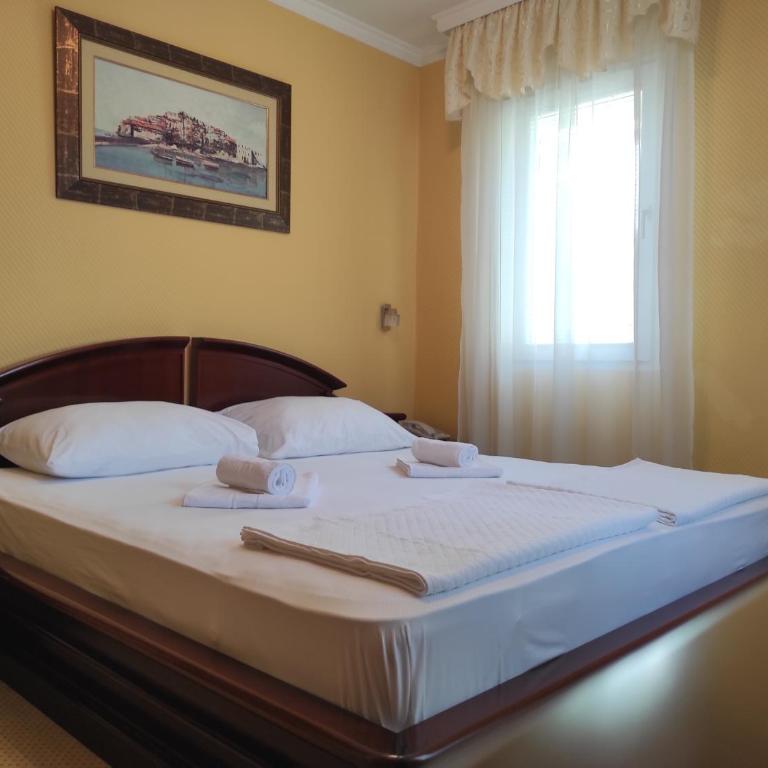 Hotel Mimoza - Apartman Tipa "Suite" sa Bračnim Krevetom (Queen-size) - 3