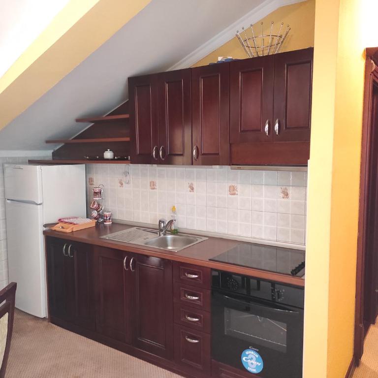 Hotel Mimoza - Apartman sa 2 Spavaće Sobe - 3