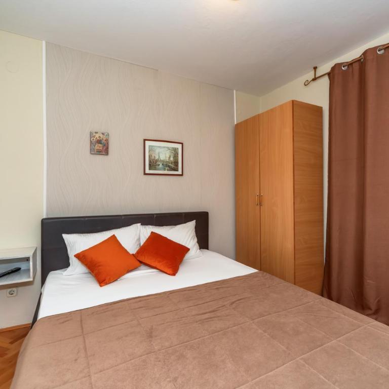 Apartments Pod Lozom with Seaview - Apartment - 17