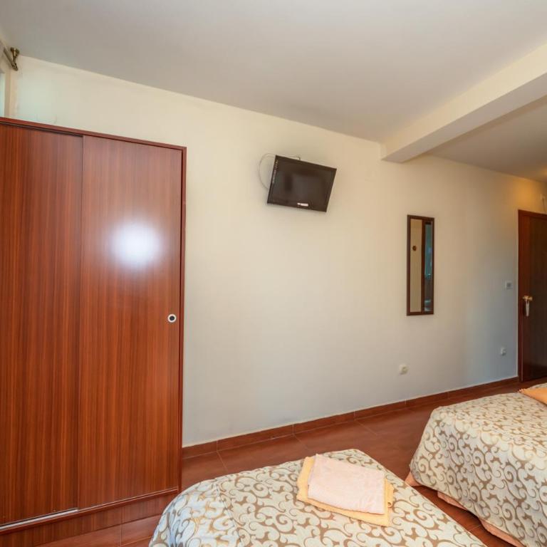 Apartments Pod Lozom with Seaview - Triple Room - 12