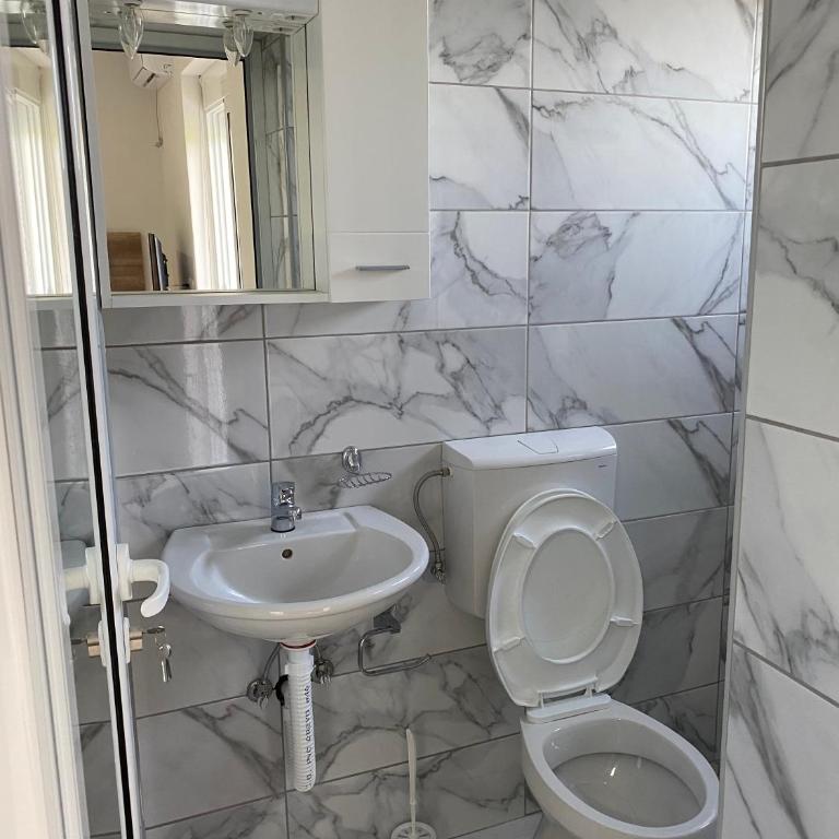 Riverside Apartments - Apartman sa Terasom - 15