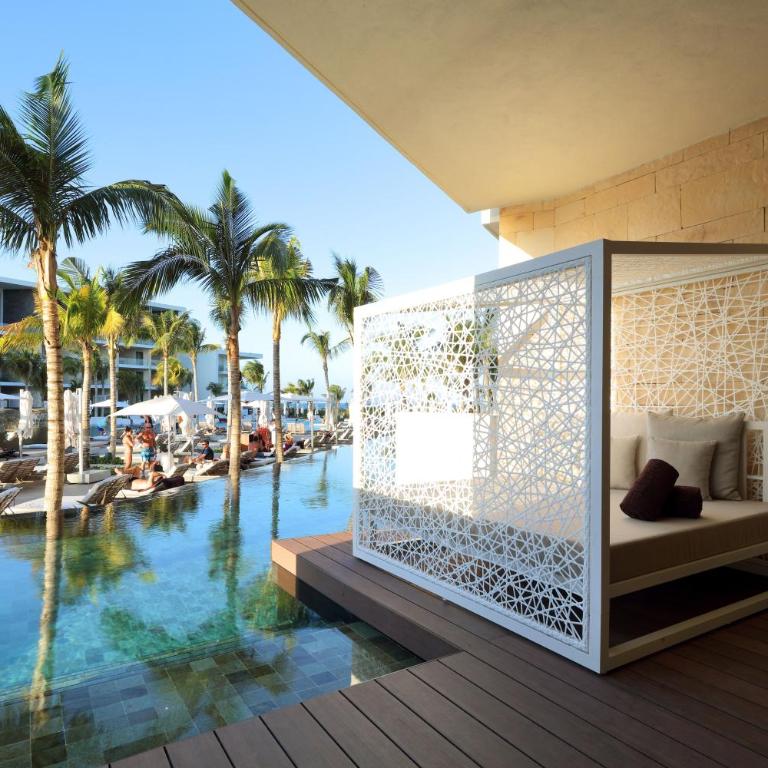 TRS Coral Hotel - Adults Only - All Inclusive - Junior Suite Swim Up - 2