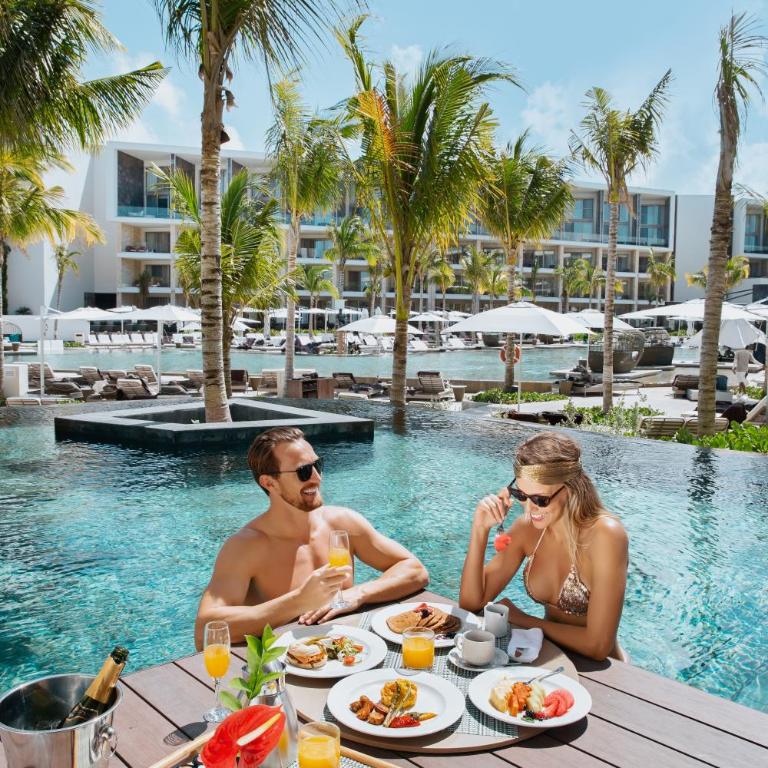 TRS Coral Hotel - Adults Only - All Inclusive - Junior Suite Swim Up - 8