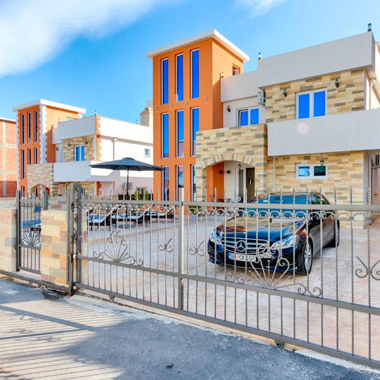 Villa Panorama Hill - Deluxe Villa - 2