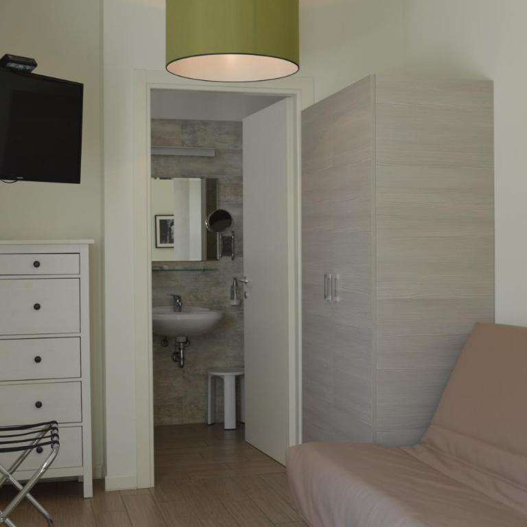 Hotel Riva e Mare - Camera Singola con Balcone - 5