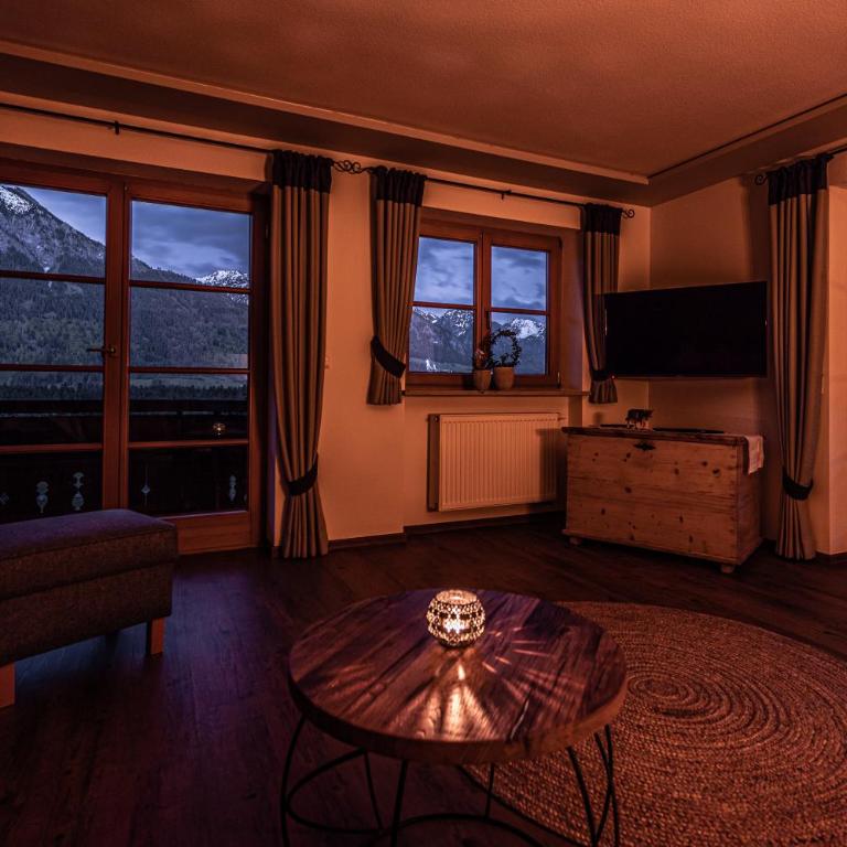 Landhaus Eggensberger - Apartment mit 1 Schlafzimmer und Balkon - 15