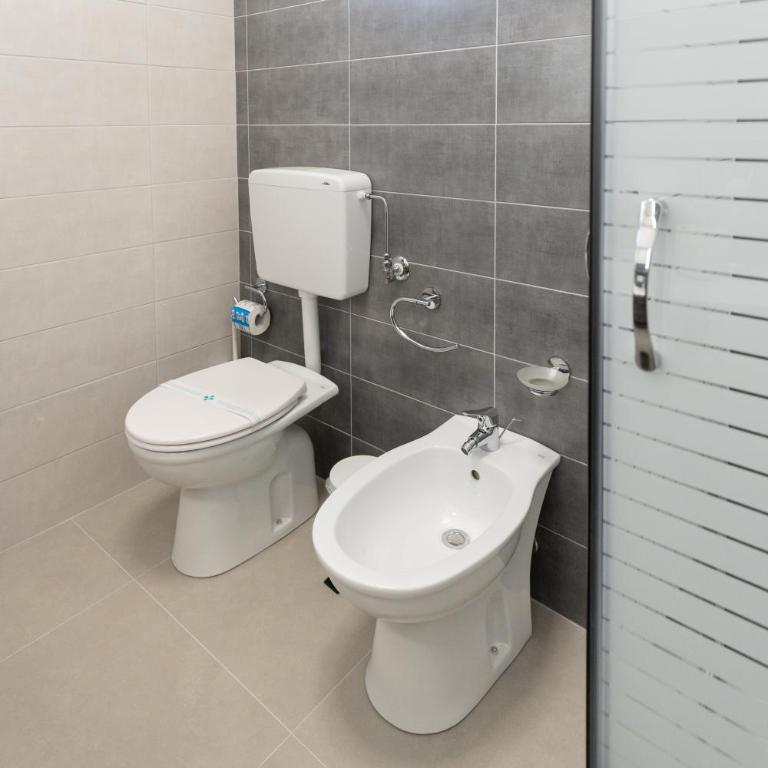 Lighthouse Apartment - Two-Bedroom Apartment - 26