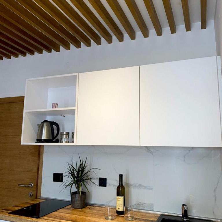 Apartments Grabovica - Studio with Landmark and Sea View - 13