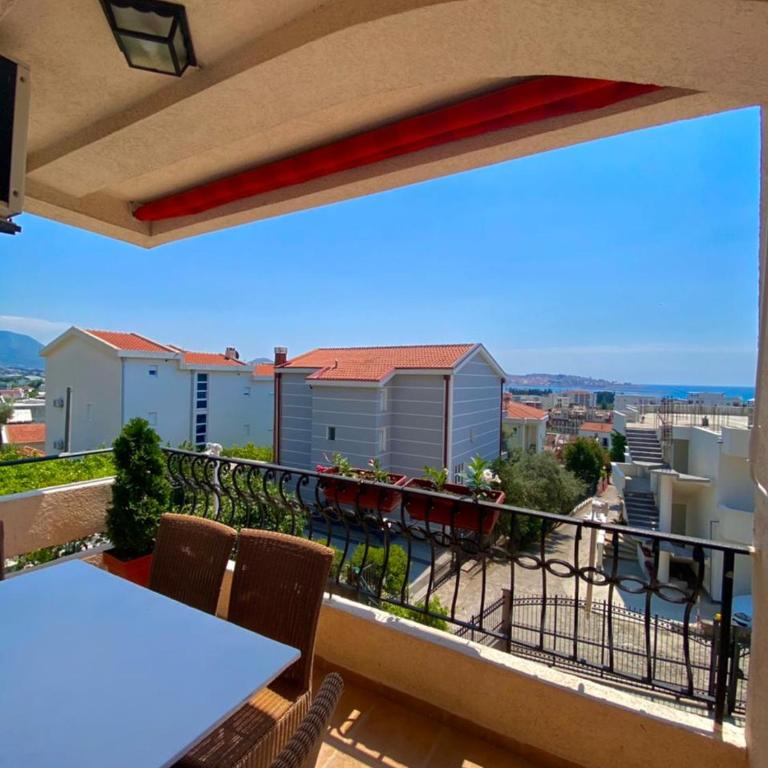 Apartments Grabovica - Studio with Landmark and Sea View - 15
