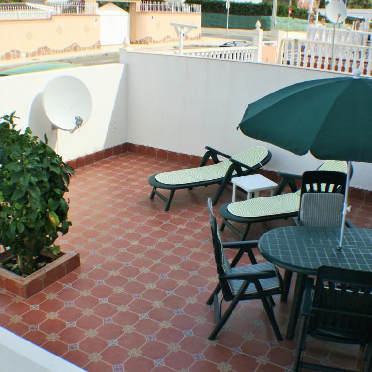 Altos de la Bahia 83 - Two-Bedroom Apartment - 3