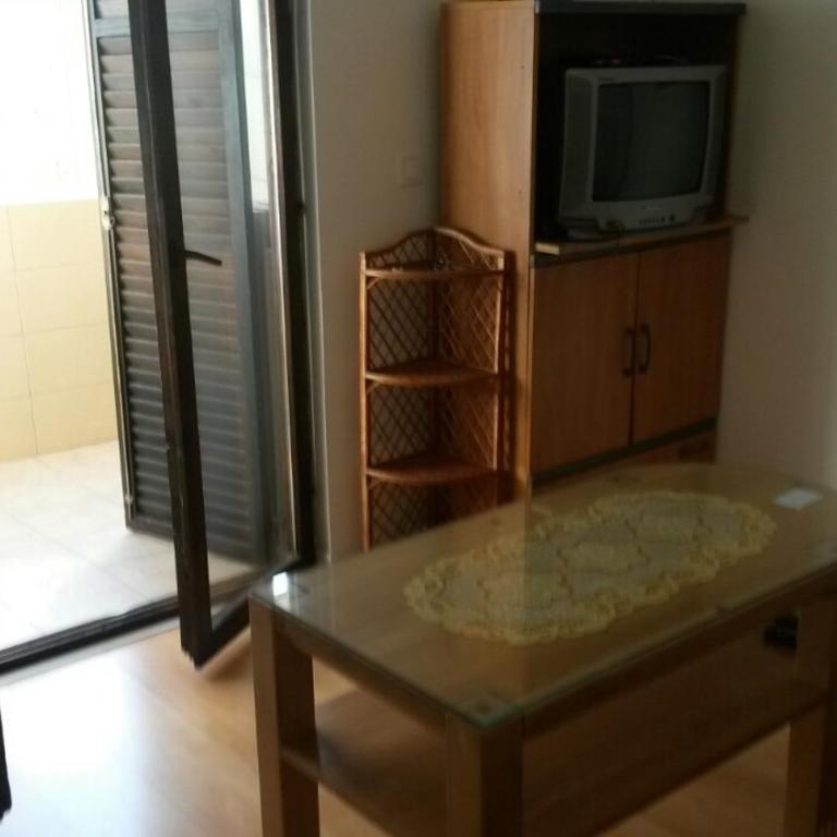 Stan Budva - Apartman sa 2 Spavaće Sobe - 9