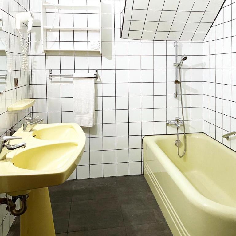 Relais Des Villards - Twin Room - 5