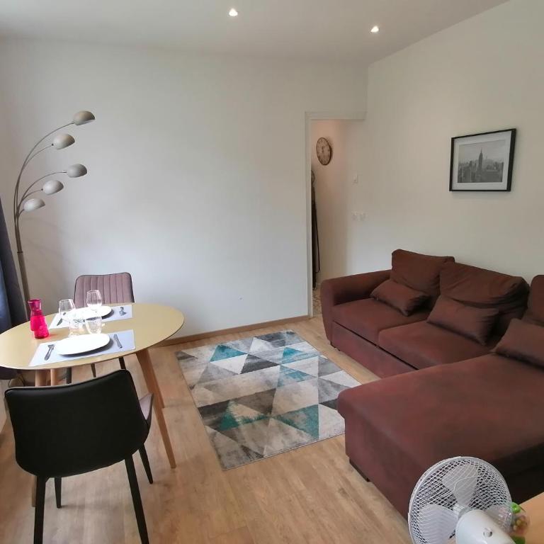 Villa des Roses - Appart T2, 32m2, RDC, vue sur jardin, "Le chic" - Apartment mit 1 Schlafzimmer - 8