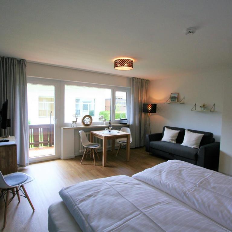 Alpenflair Ferienwohnung 111 Nebelhorn - Apartment mit 1 Schlafzimmer - 1