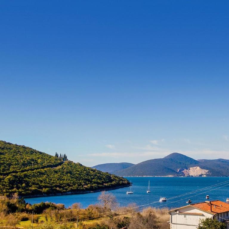 Bigova Sea Views Apartments - Apartman s 3 Spavaće Sobe, Terasom i Pogledom na More - 8