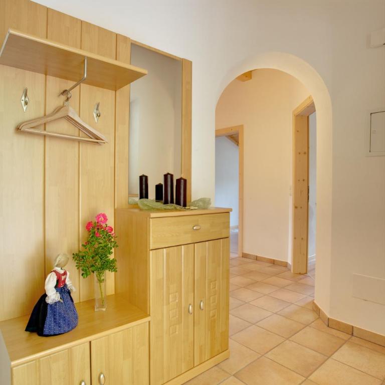 Angerle Hof - Two-Bedroom Apartment - 4