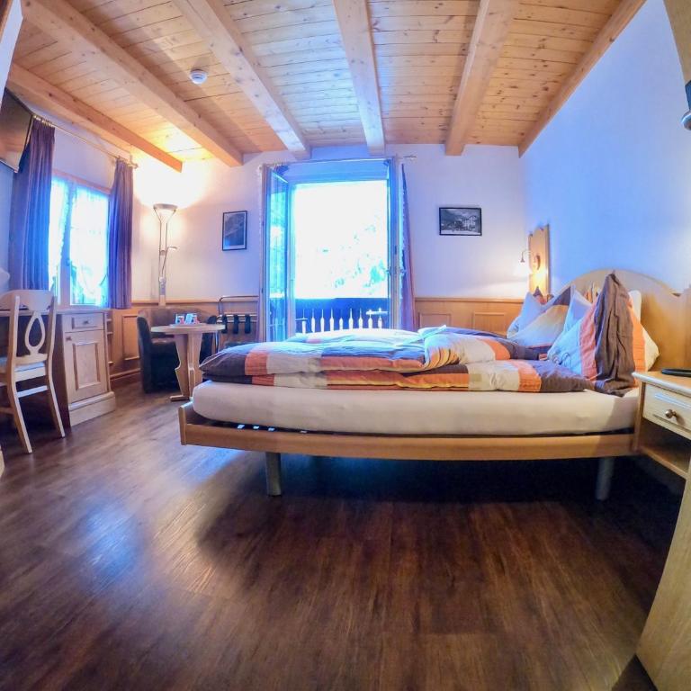 Alpina - Standard Doppelzimmer - 2