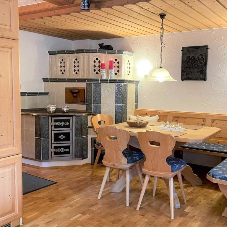 Ferienwohnungen Alpentraum - Tiefengrün und Tiefenblau - Apartment mit 2 Schlafzimmern - 8