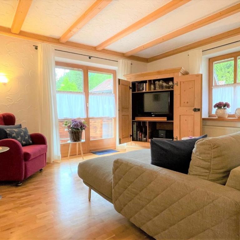 Ferienwohnungen Alpentraum - Tiefengrün und Tiefenblau - Apartment mit 2 Schlafzimmern - 4