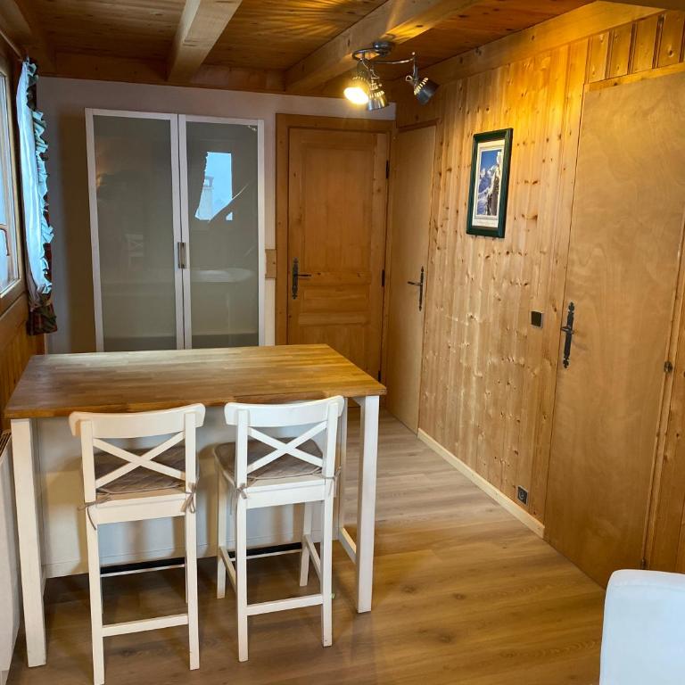 Le Battieu - Doppelzimmer mit Bergblick - 13