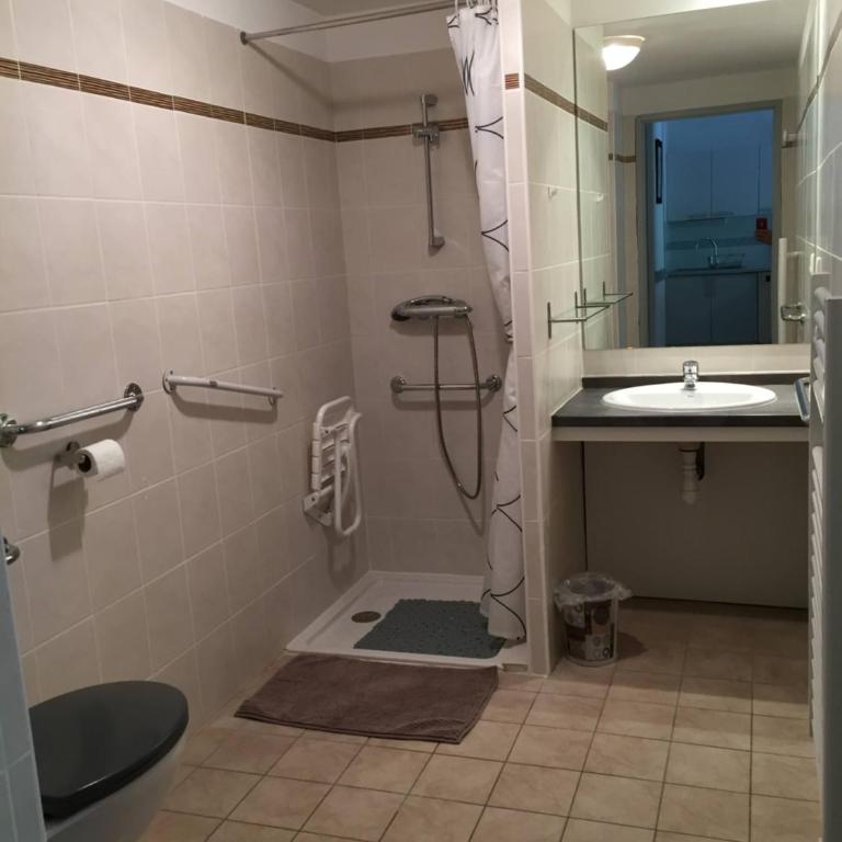 Charmant appartement de 41m2 avec linges de maison et ménage compris, 2 pièces à Lamalou-les-Bains pour 2 personnes - Appartement 1 Chambre - 7