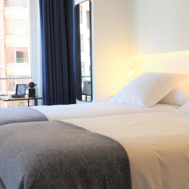 PLAZA VIEW - Superior Triple Room - 3