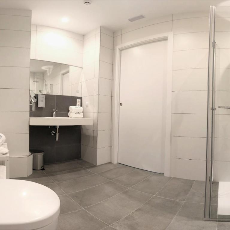 PLAZA VIEW - Quadruple Room with Terrace - 7
