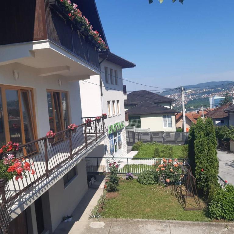 ROUTE 68 - Two-Bedroom Apartment - 7